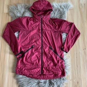 Lululemon jacket size 8